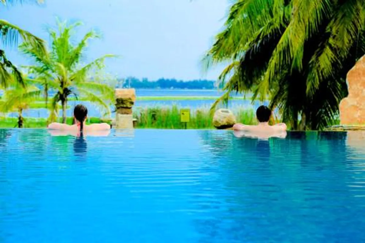 Image of Tara Watergate