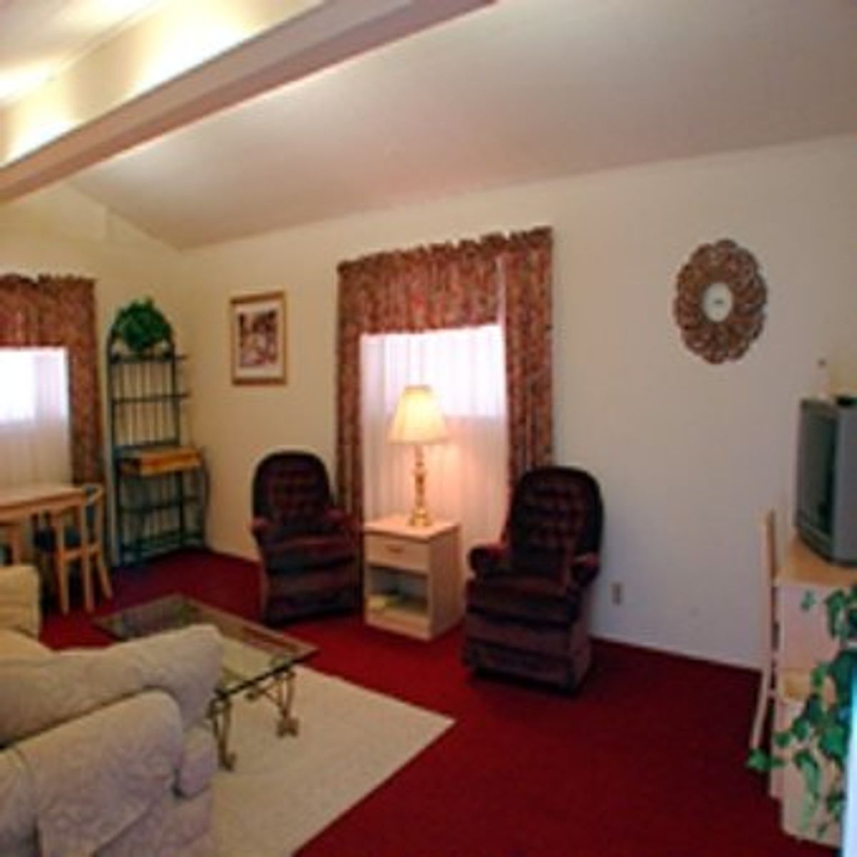 Image of Budget Host Deluxe Inn Fredericksburg