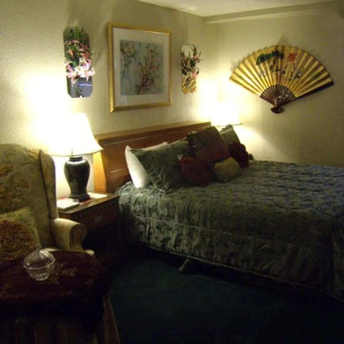 Image of Express Inn & Suites