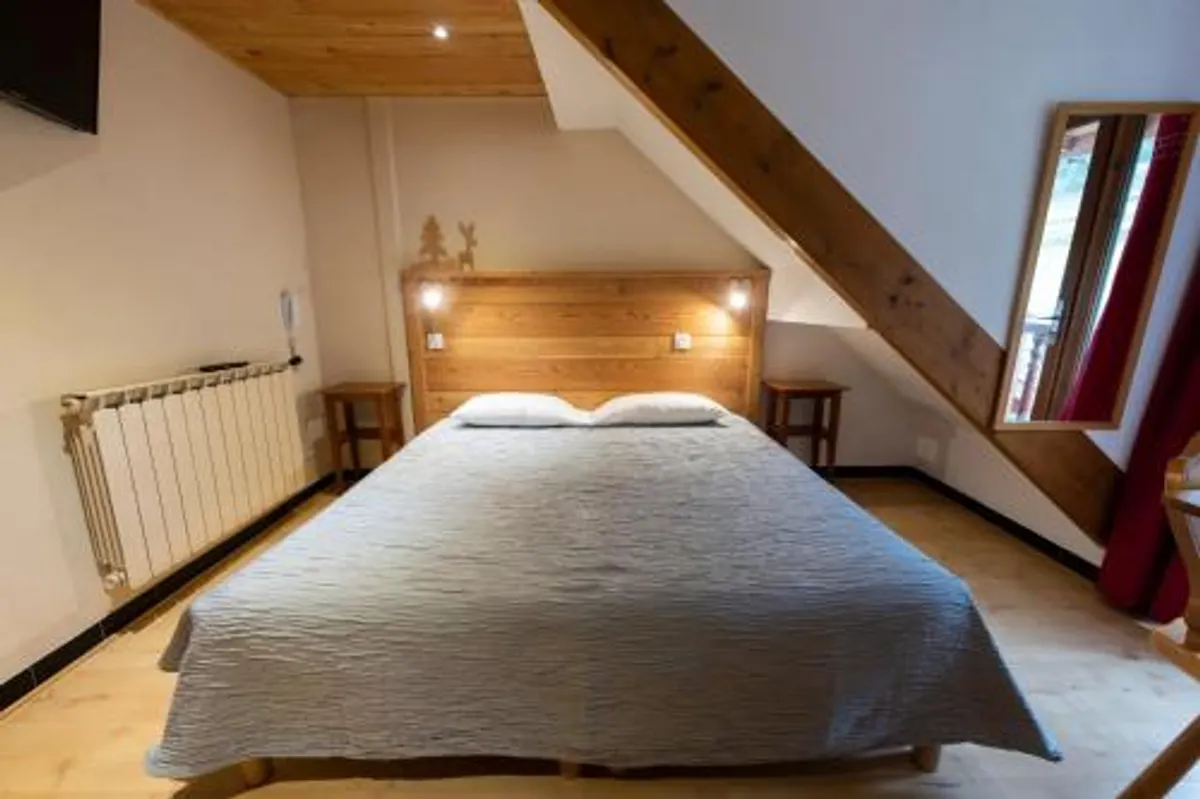 Image of Logis Hôtel Spa la Cascade