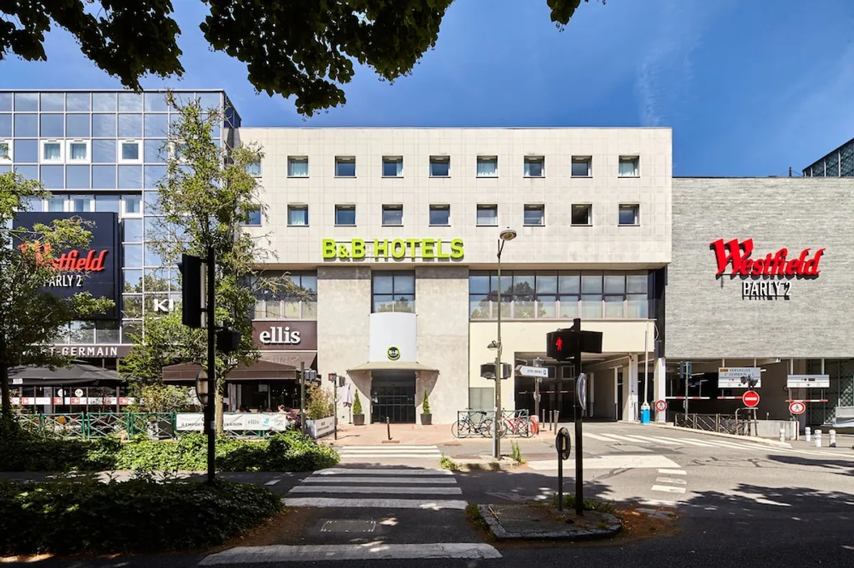 Image of IBIS VERSAILLES PARLY 2