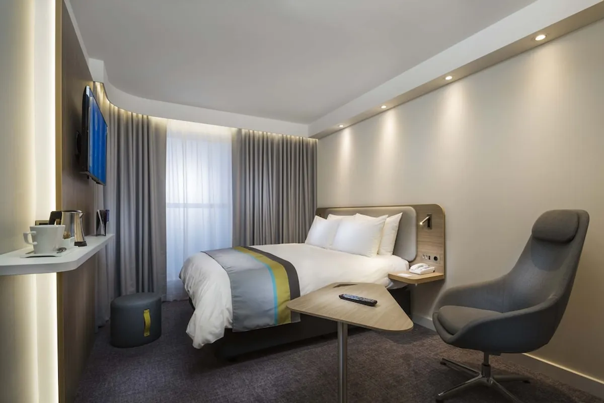 Image of Holiday Inn Express Hamburg City Hauptbahnhof
