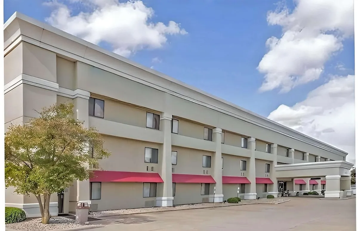 Image of Baymont by Wyndham Champaign