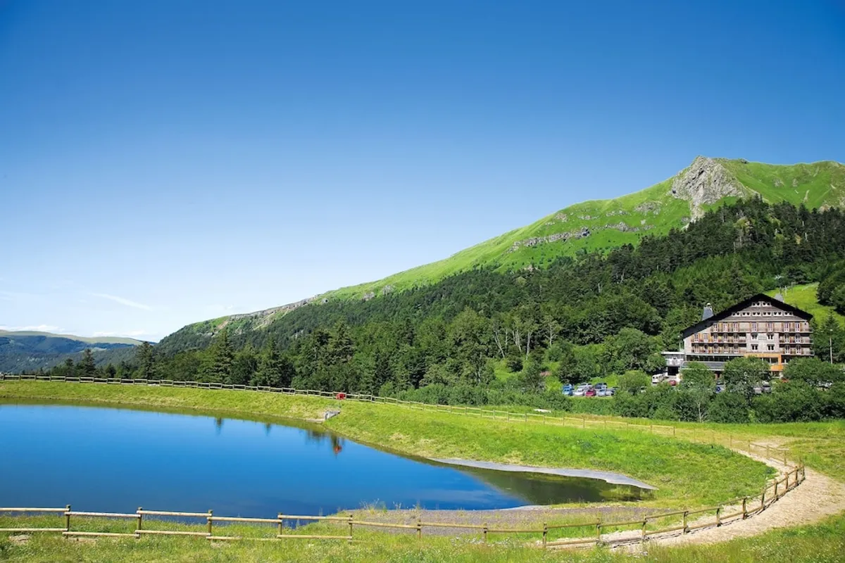 Image of Hôtel du Puy Ferrand , Restaurant La Table de l'Ours