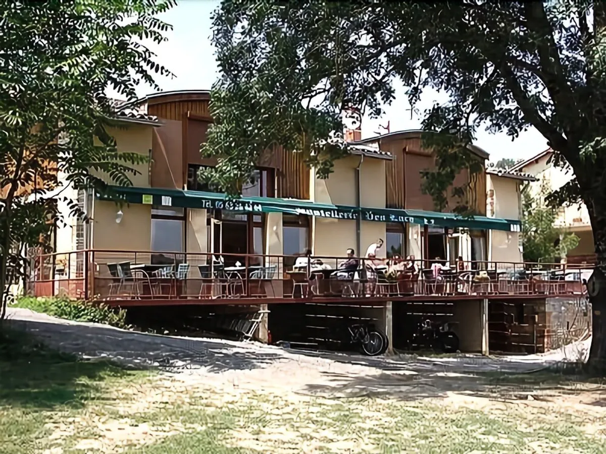 Image of Hostellerie des Lacs