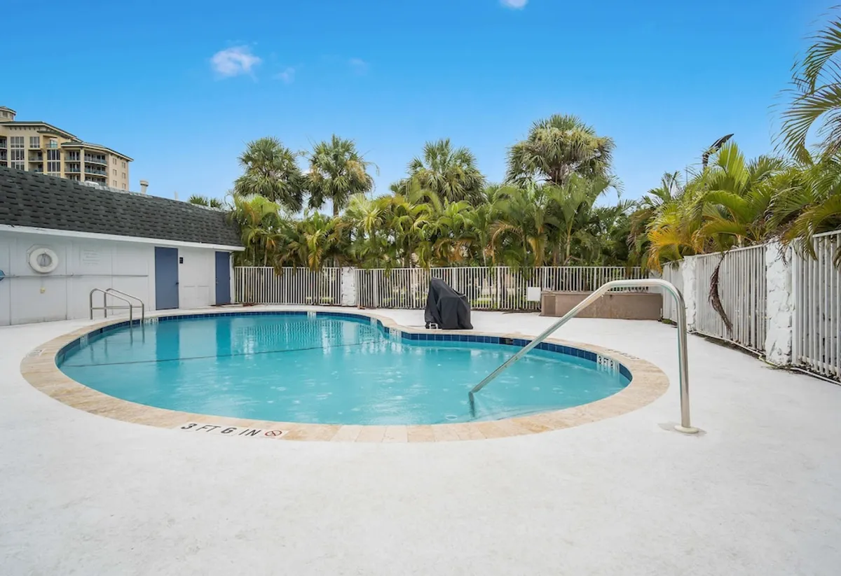 Image of Motel 6-Fort Myers, FL