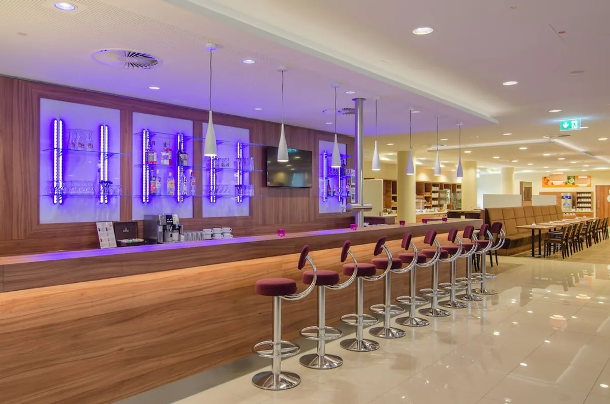 Image of Holiday Inn Express Dusseldorf - City