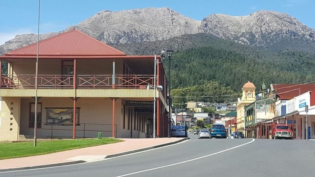 Image of Mt Lyell Motor Inn