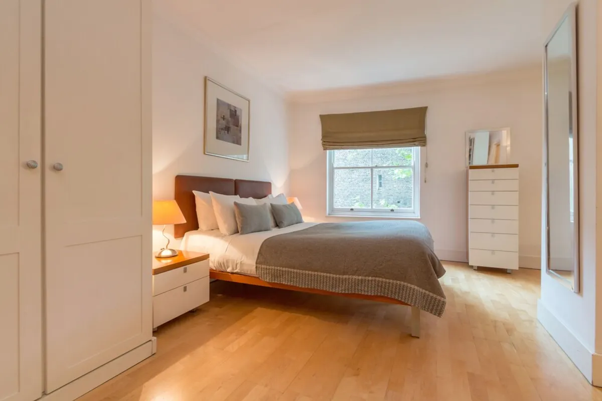 Image of Notting Hill by BridgeStreet