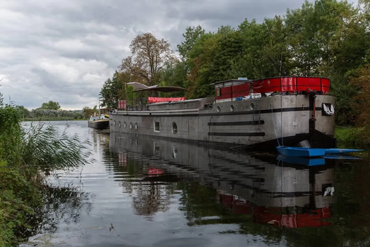 Image of L'Aparté Péniche Orphée