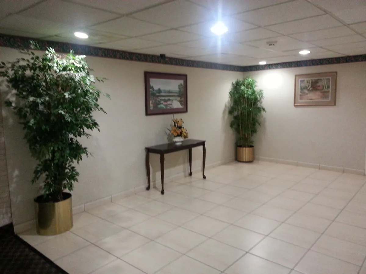 Image of Red Carpet Inn & Suites