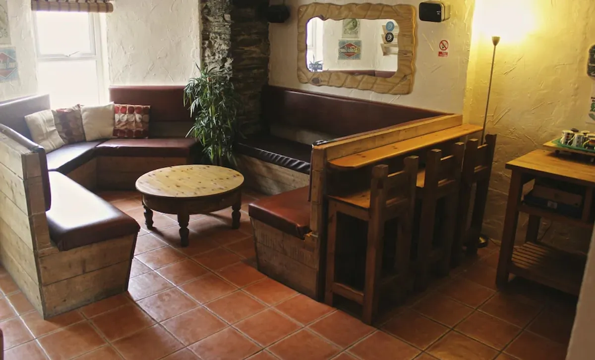 Image of Base Surf Lodge