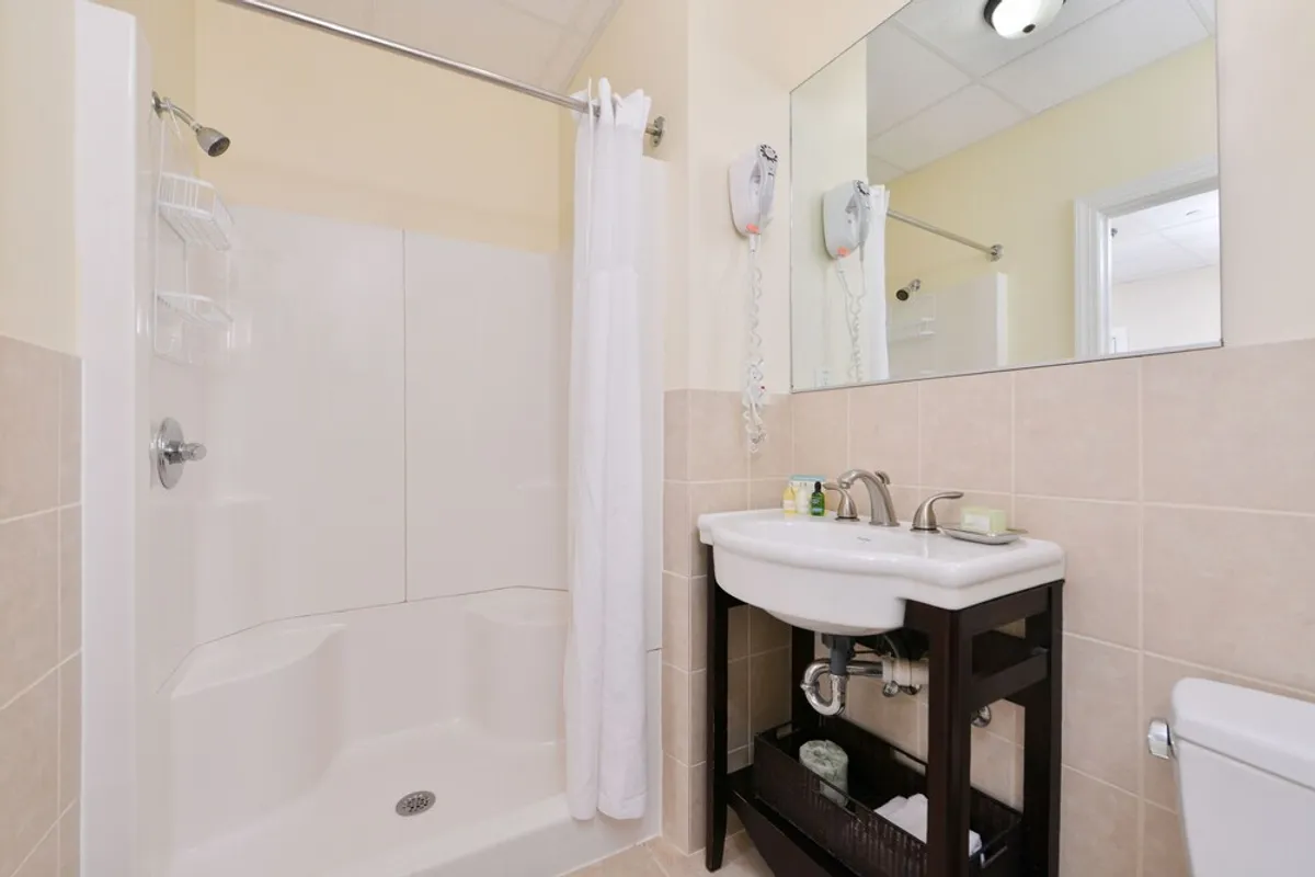 Image of 19 Atlantic Hotel