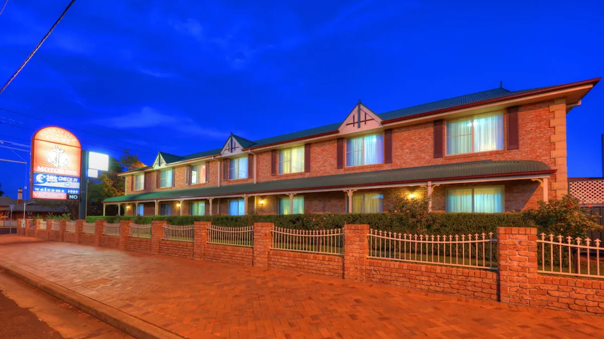 Image of Endeavour Court Motor Inn