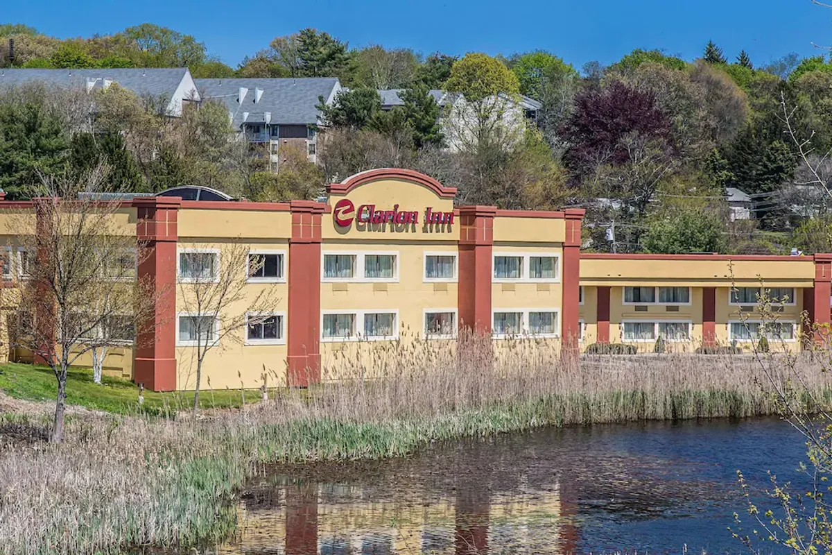 Image of REGENCY Inn & SUITES NEW LONDON MYSTIC