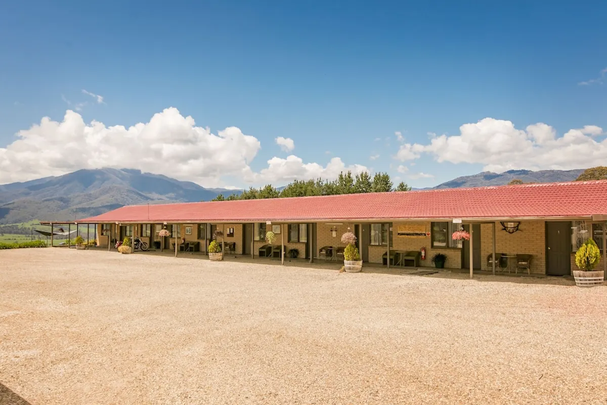 Image of Allamar Motel
