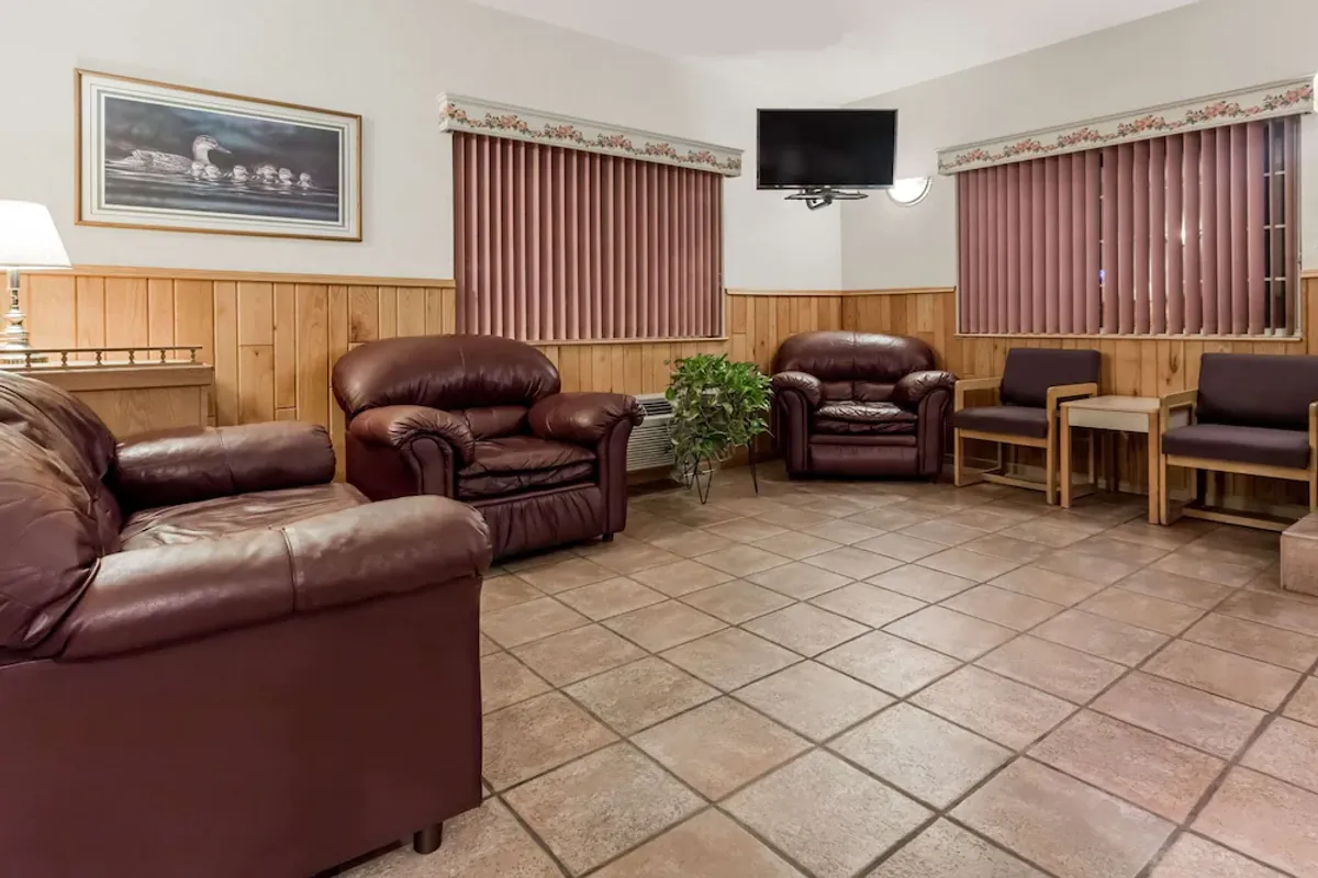 Image of Super 8 by Wyndham Eagle River