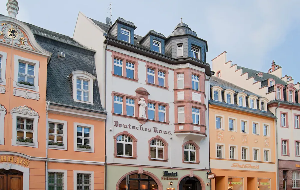 Image of DH-Hotel Deutsches Haus - Ihr neuer Rückzugsort im Herzen von Mittweida, digitales Hotel im historischen Gebäude- Eröffnung ab Mitte September 2025