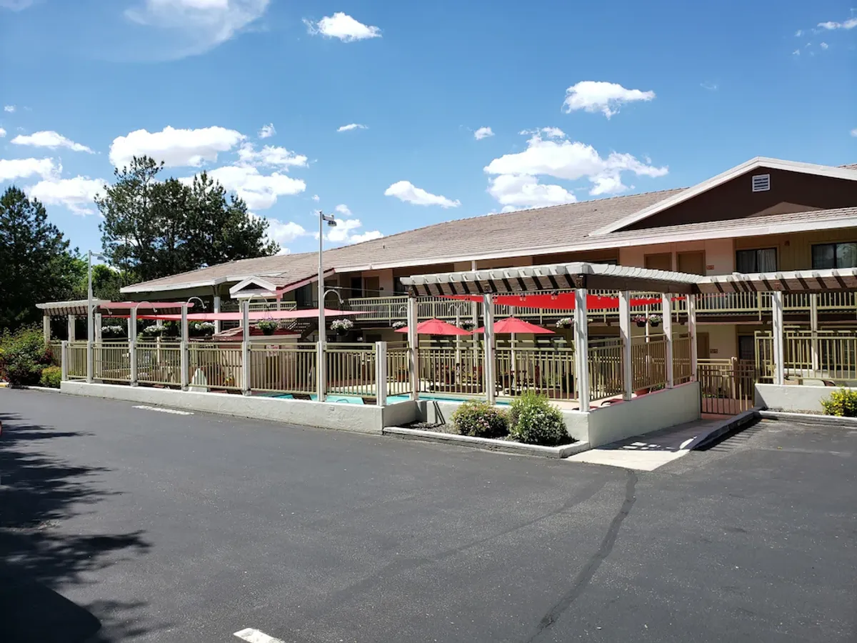 Image of Airport Inn