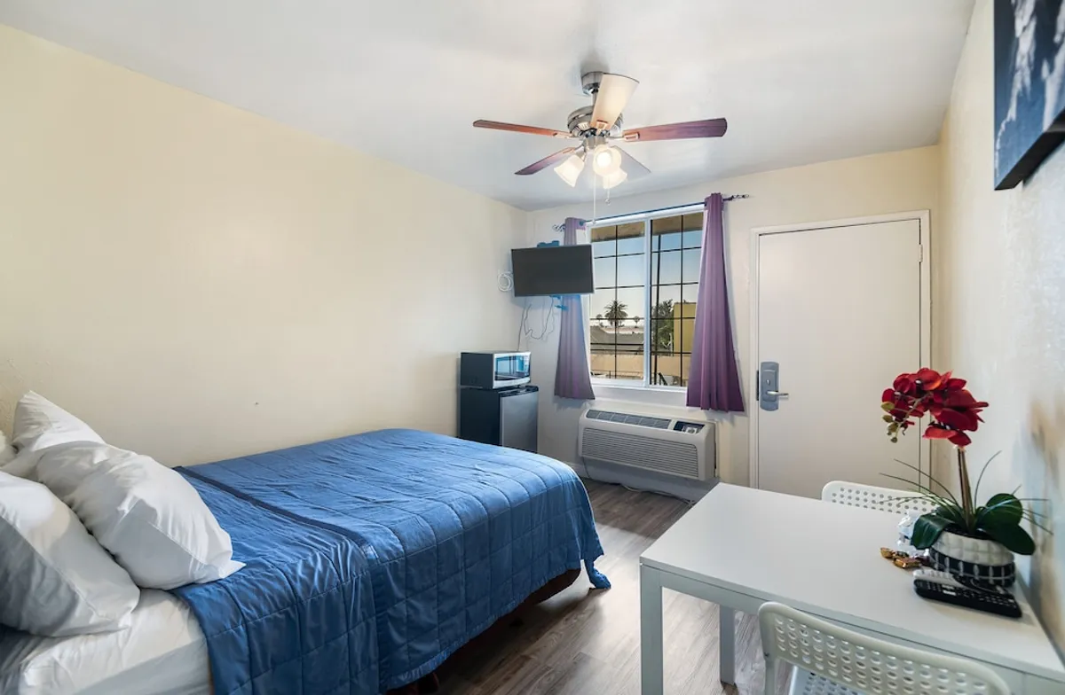 Image of EC Motel
