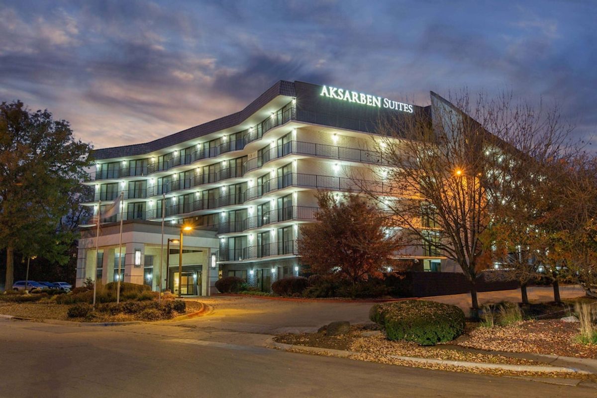 Image of Aksarben Suites, Trademark Collection by Wyndham