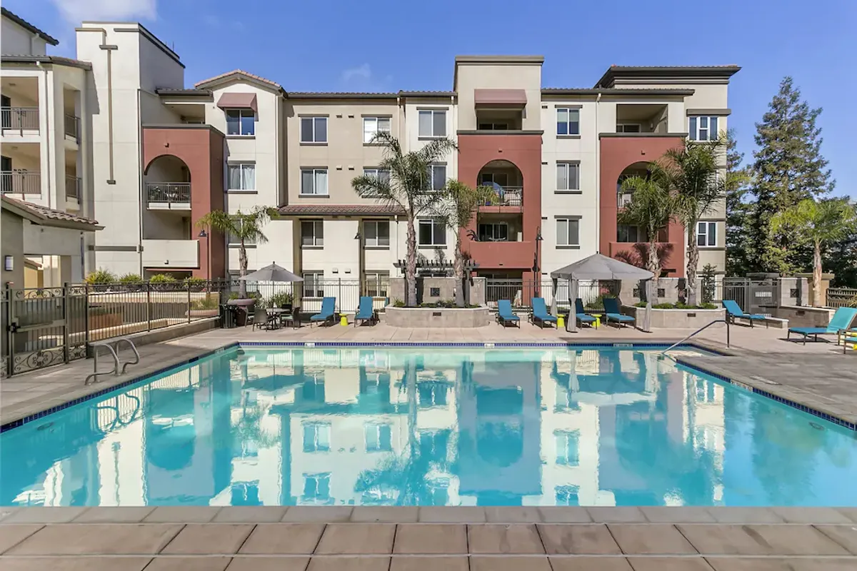 Image of Oakwood At 621 Tasman Drive