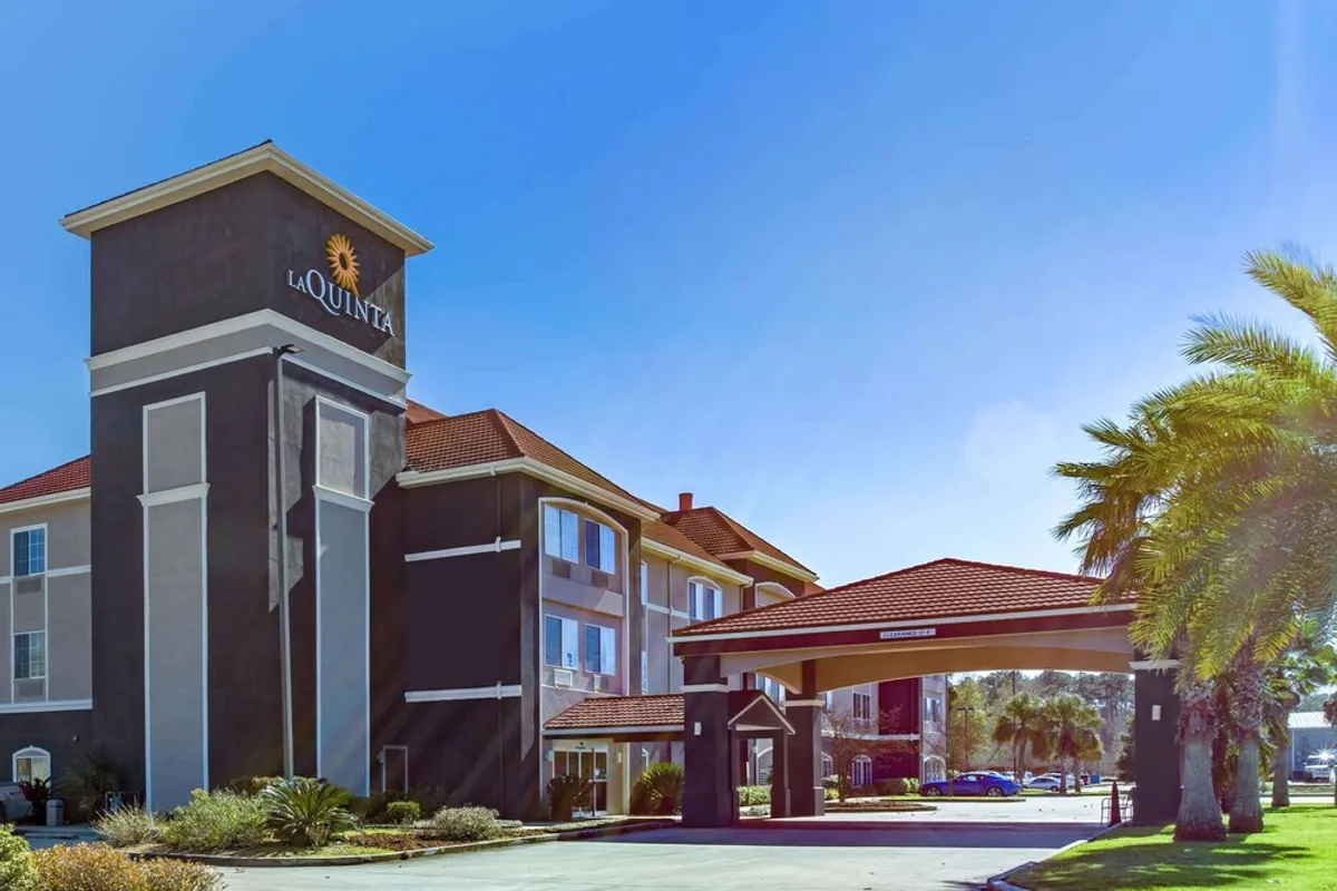 Image of La Quinta Inn & Suites by Wyndham Hammond