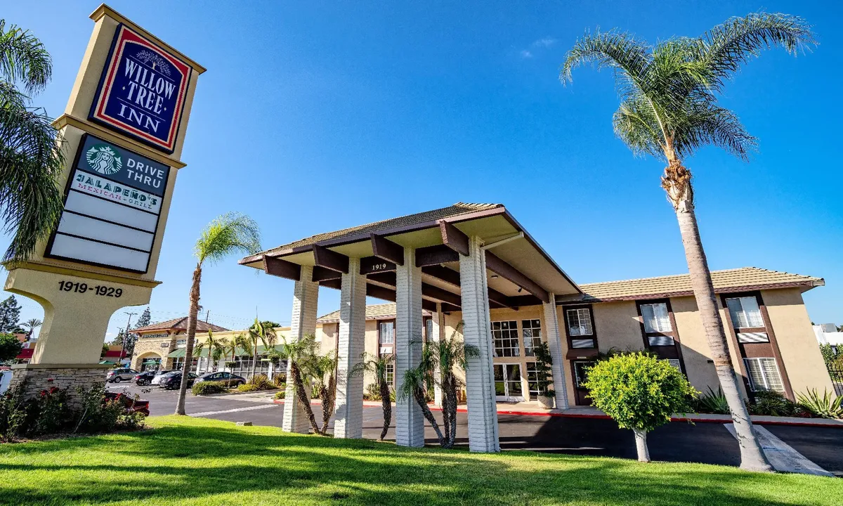 Image of Willow Tree Inn Rancho Dominguez
