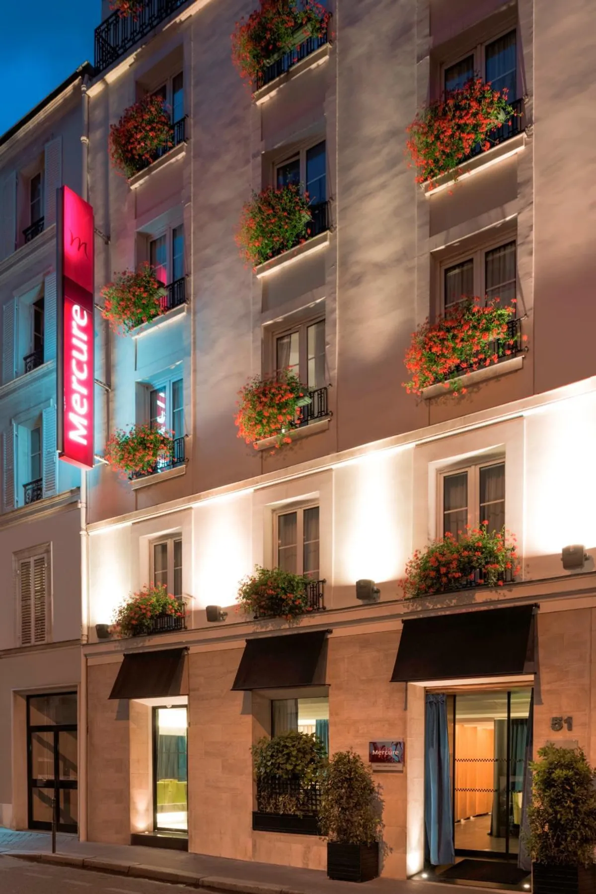 Image of Mercure Paris Champs Elysees Hotel