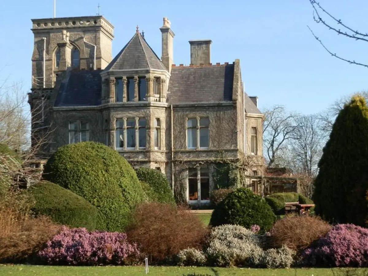 Image of Hotel Rudloe Arms