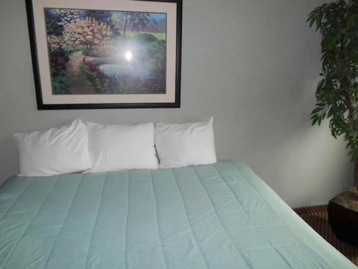 Image of GuestHouse Inn & Suites Eugene / Springfield