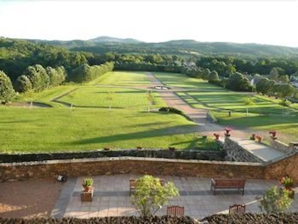 Image of Château royal de Saint-Saturnin