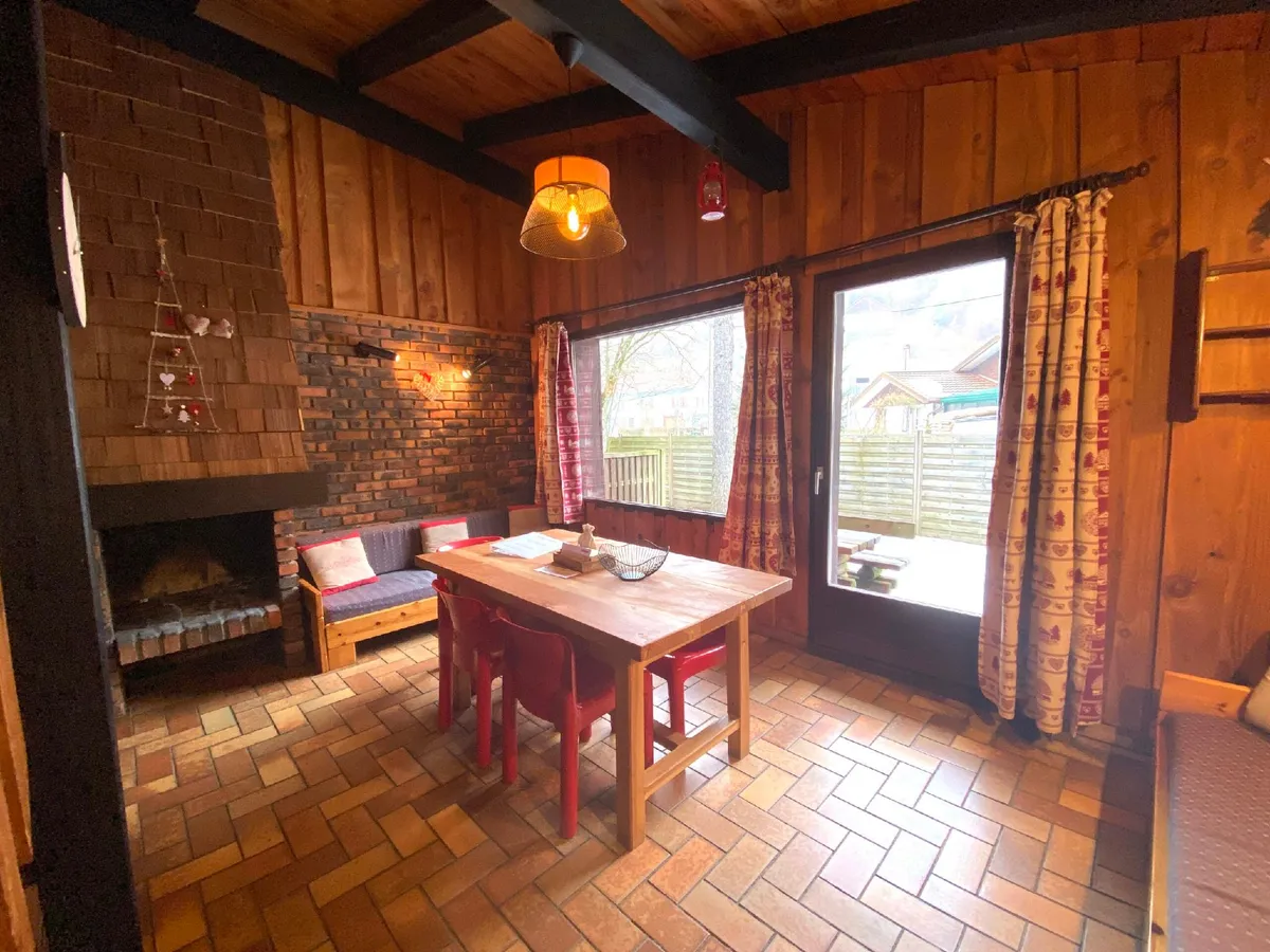 Image of Appartement avec terrasse dans chalet ¿A BRESSE