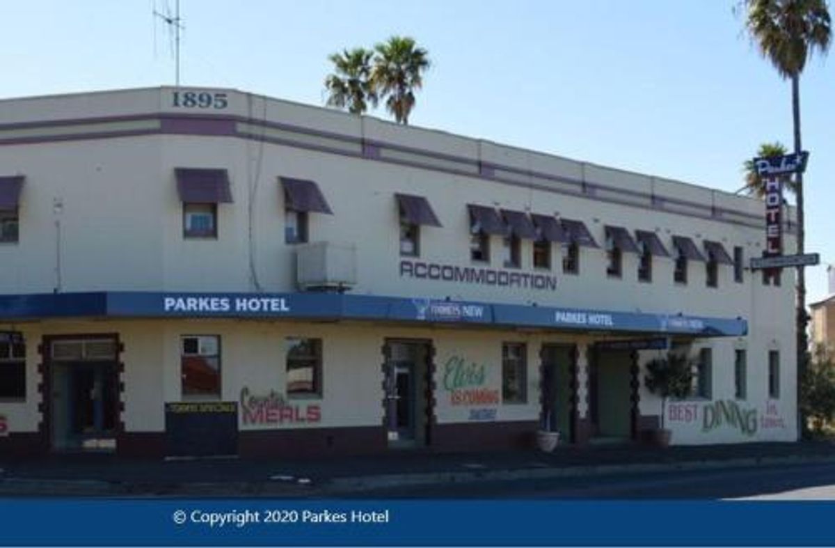 Image of Parkes Hotel