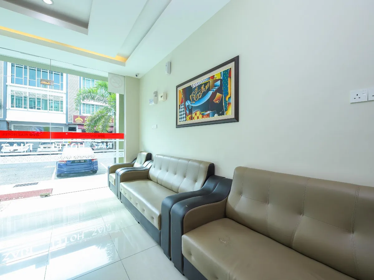 Image of OYO 89839 Riaz Hotel