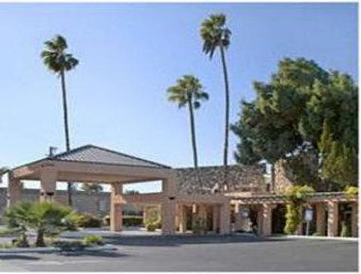 Image of Clarion Pointe Fresno near Yosemite
