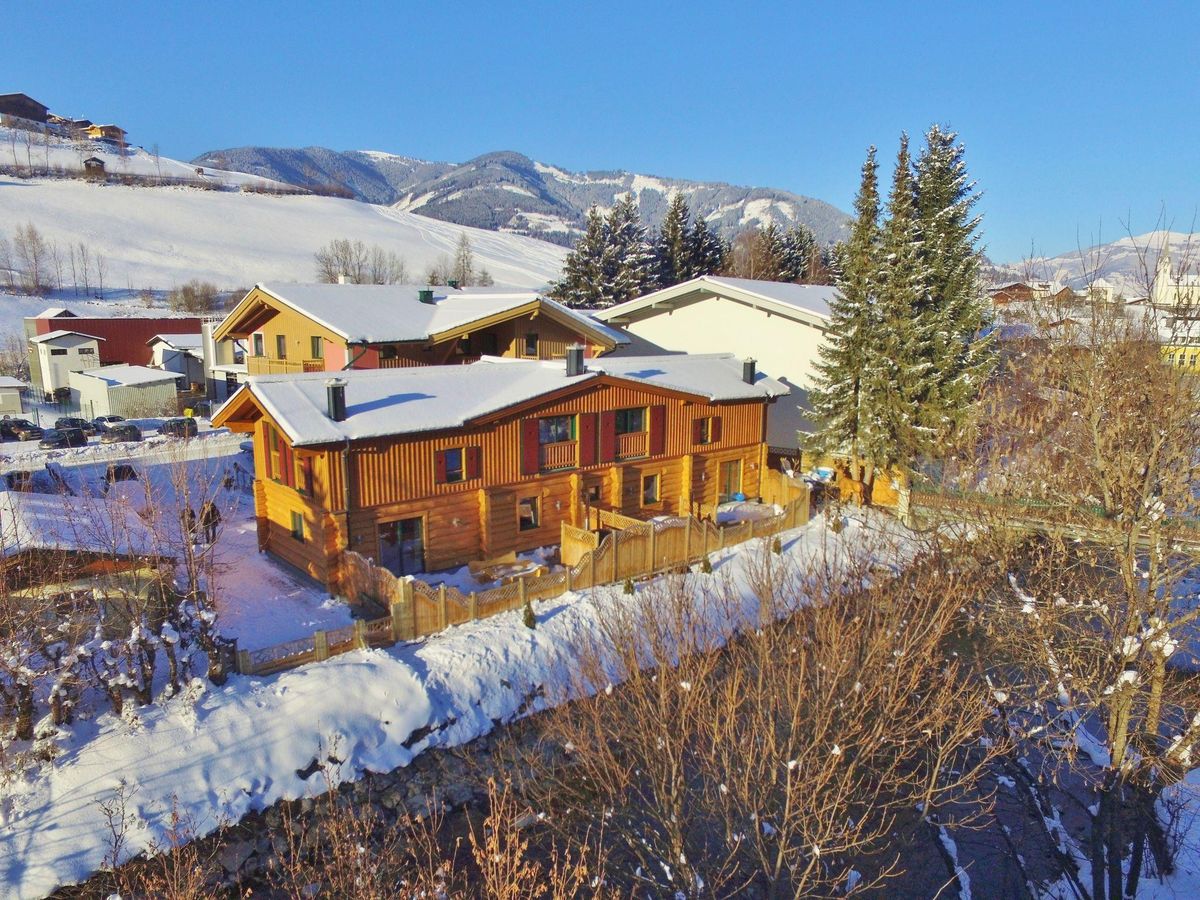 Image of Chalet in Kaprun with Sauna, Jacuzzi, Terrace, Fenced Garden