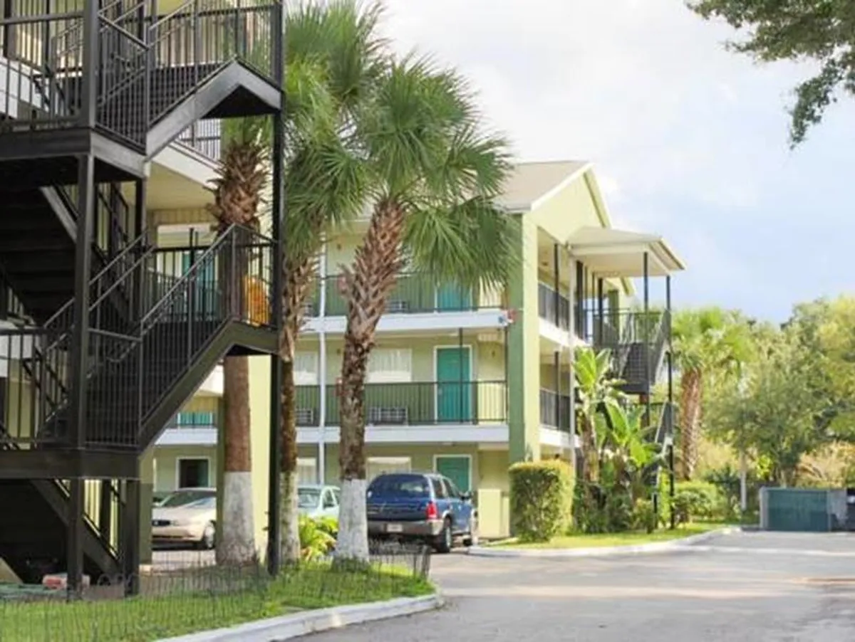 Image of Sunstyle Suites