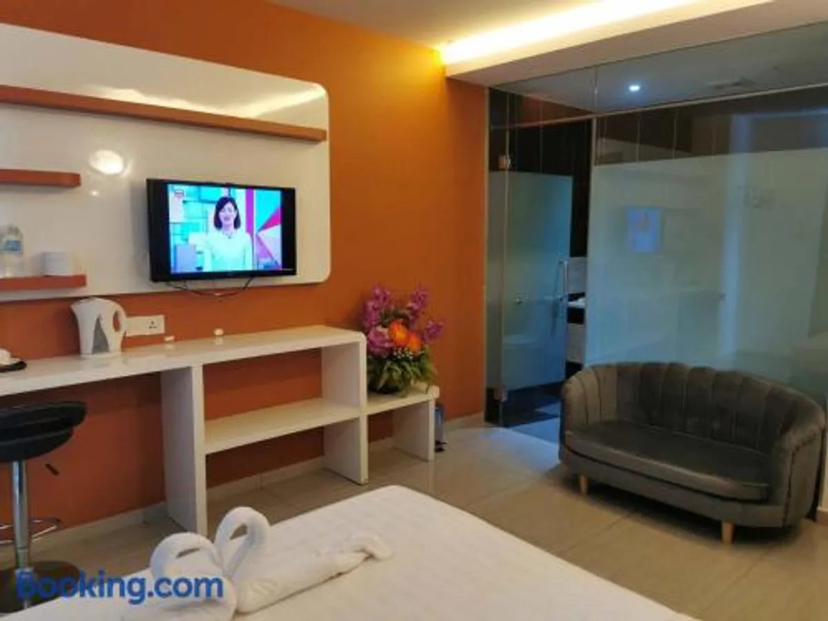 Image of Dolphin Hotel