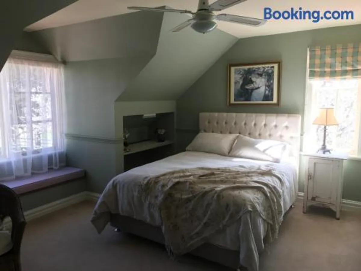 Image of Hawk's Nest Bed & Breakfast