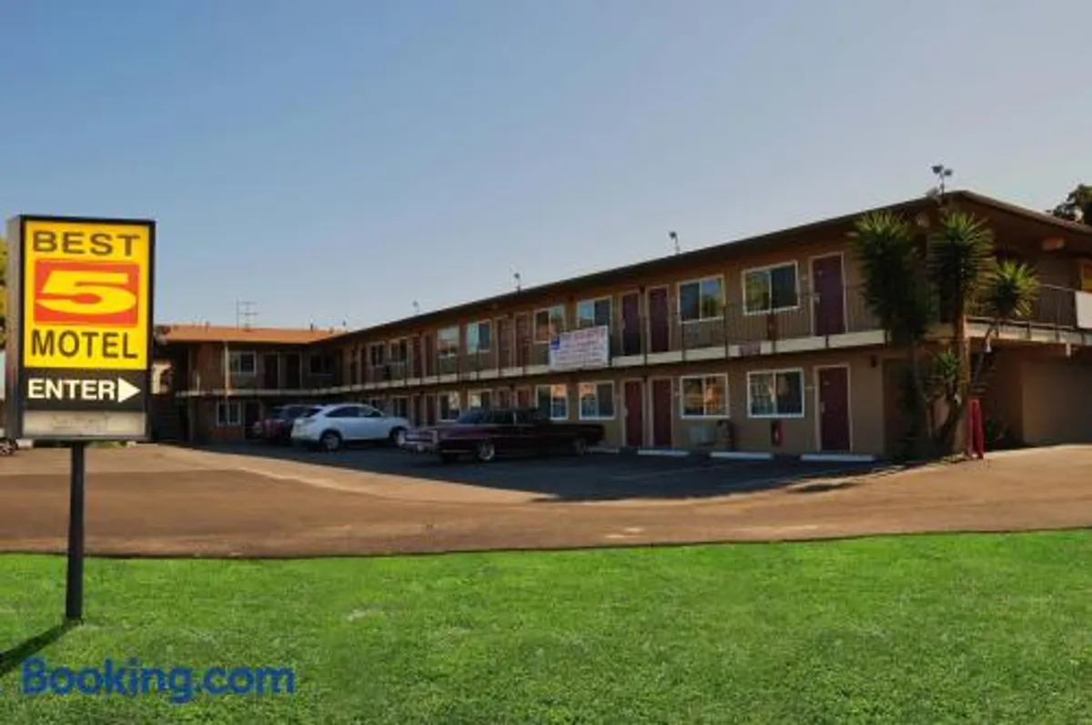 Image of Best 5 Motel