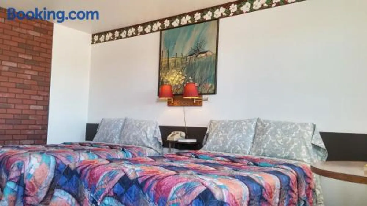 Image of American Inn Motel Canon City