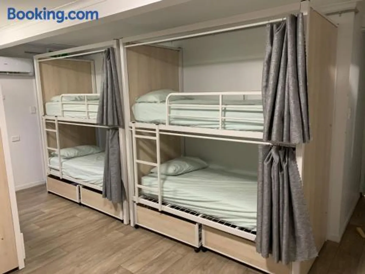 Image of Mumma's Hostel Surfers Paradise - 18 to 40 years old - Passport Only