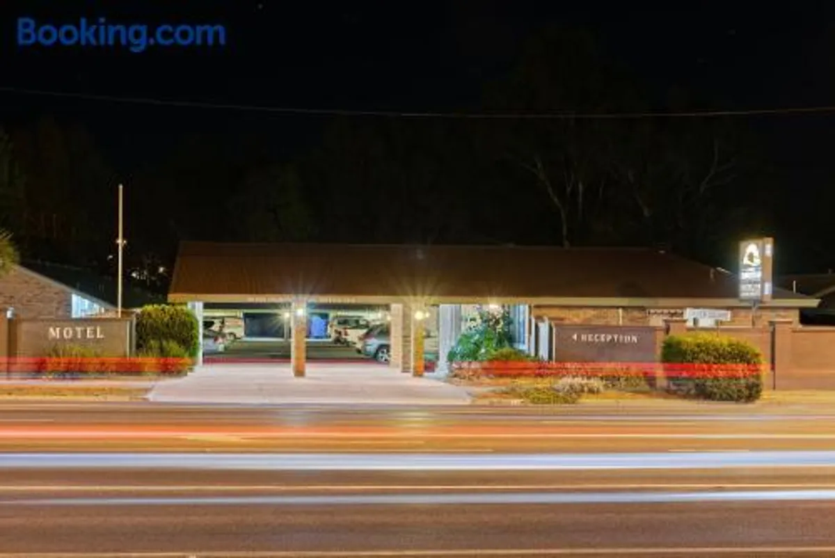 Image of Homestead Motor Inn & Apartments
