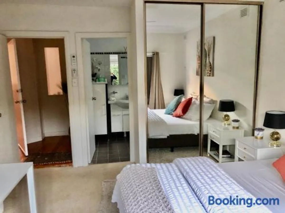Image of Hotel Style Monterey Guest Studio near Hospitals, Beach and Airport