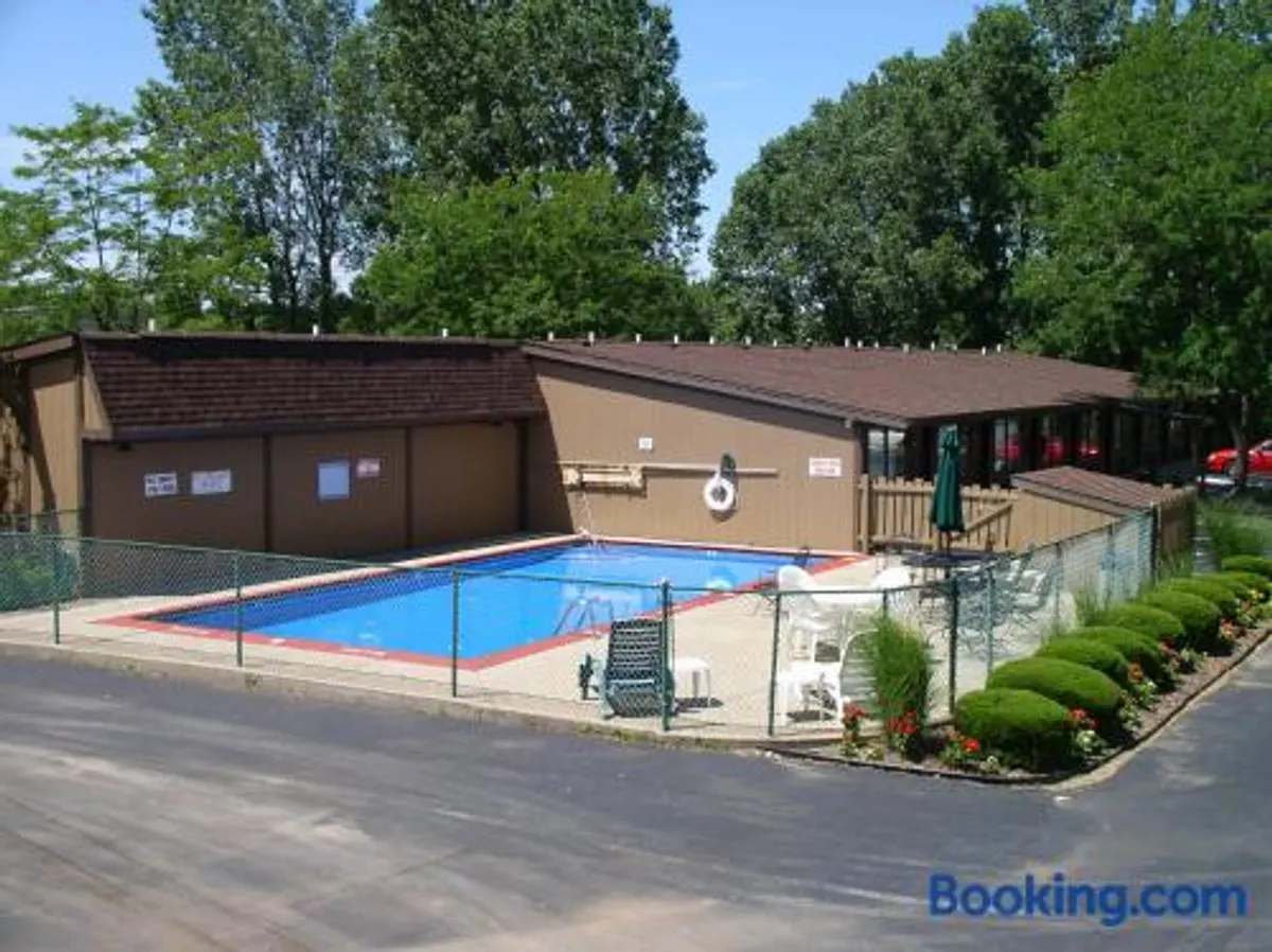 Image of Arbor Inn of Historic Marshall