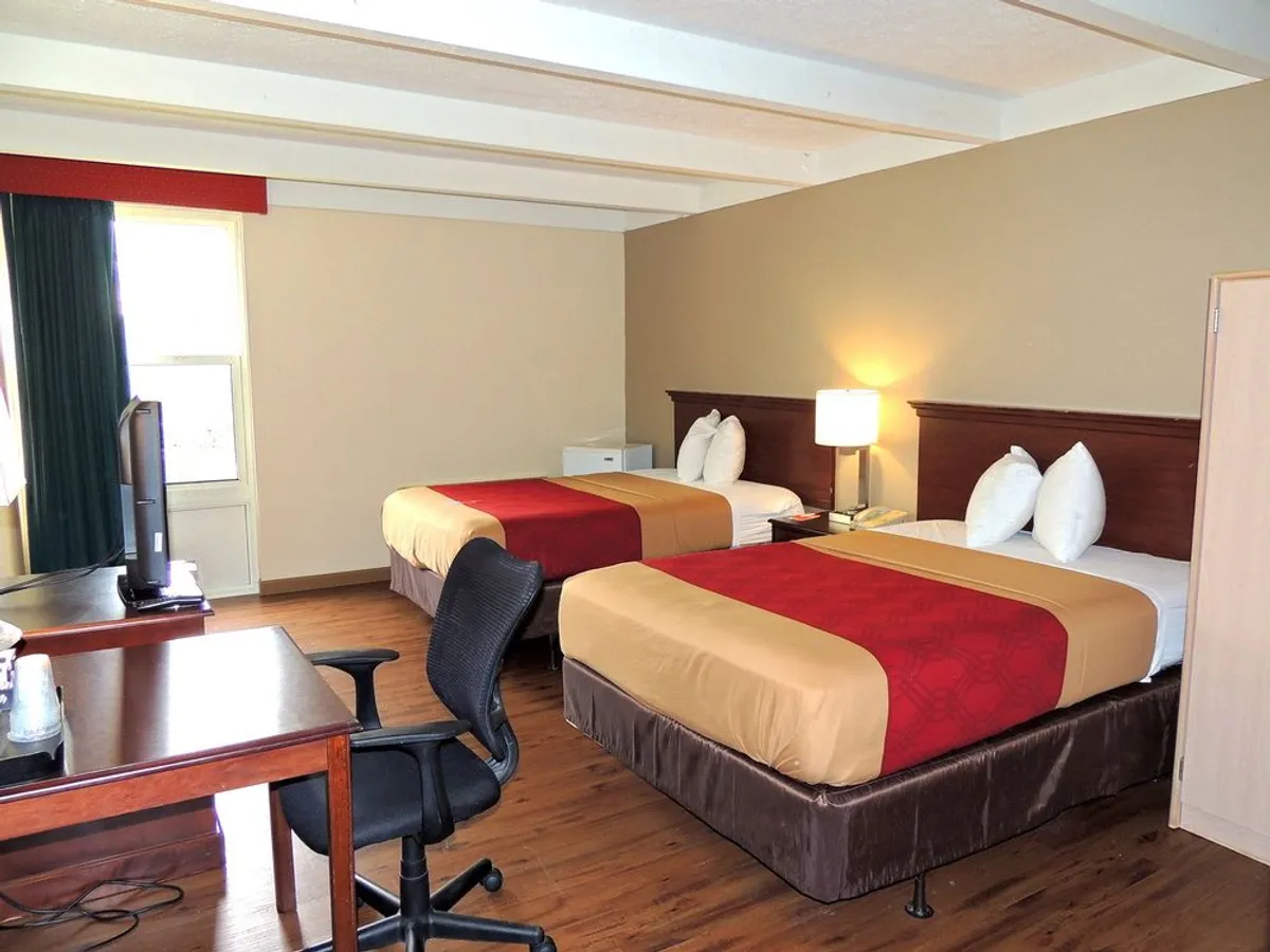 Image of Econo Lodge Wickliffe - Cleveland East