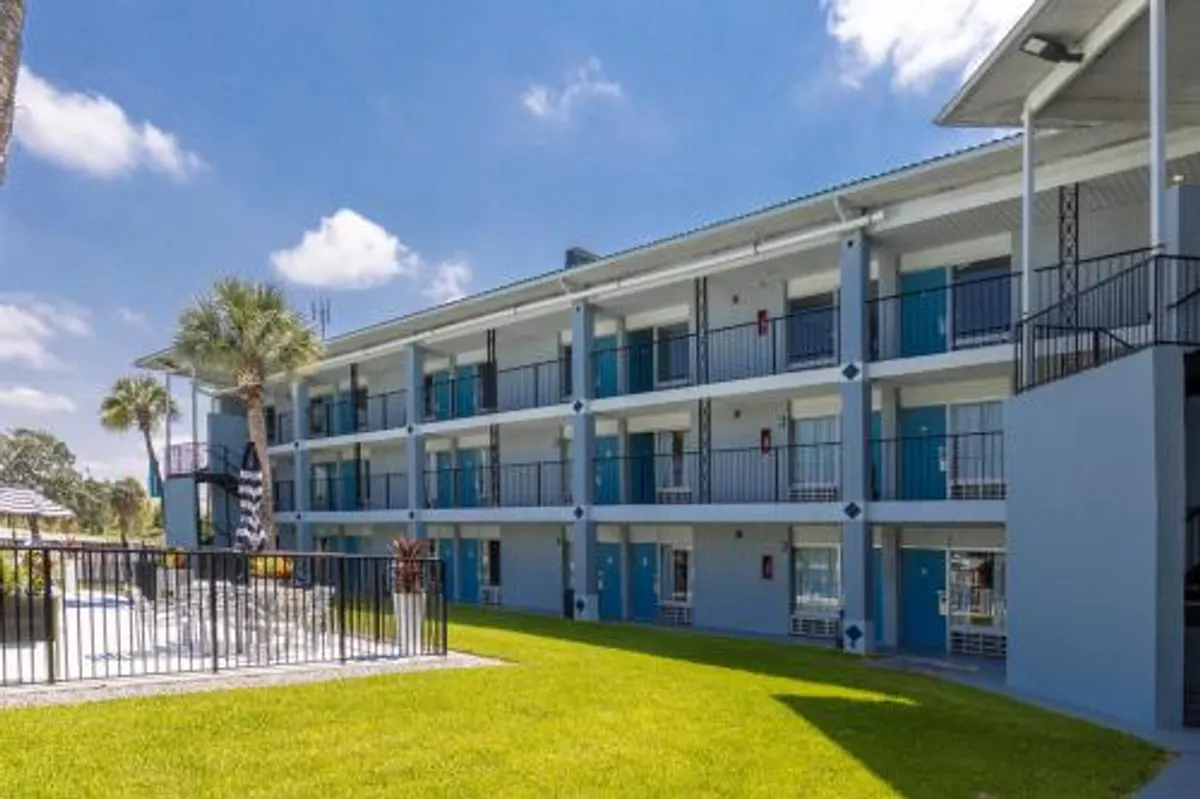 Image of Baymont by Wyndham Altamonte Springs