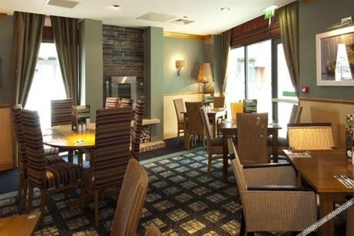 Image of Premier Inn Barnstaple