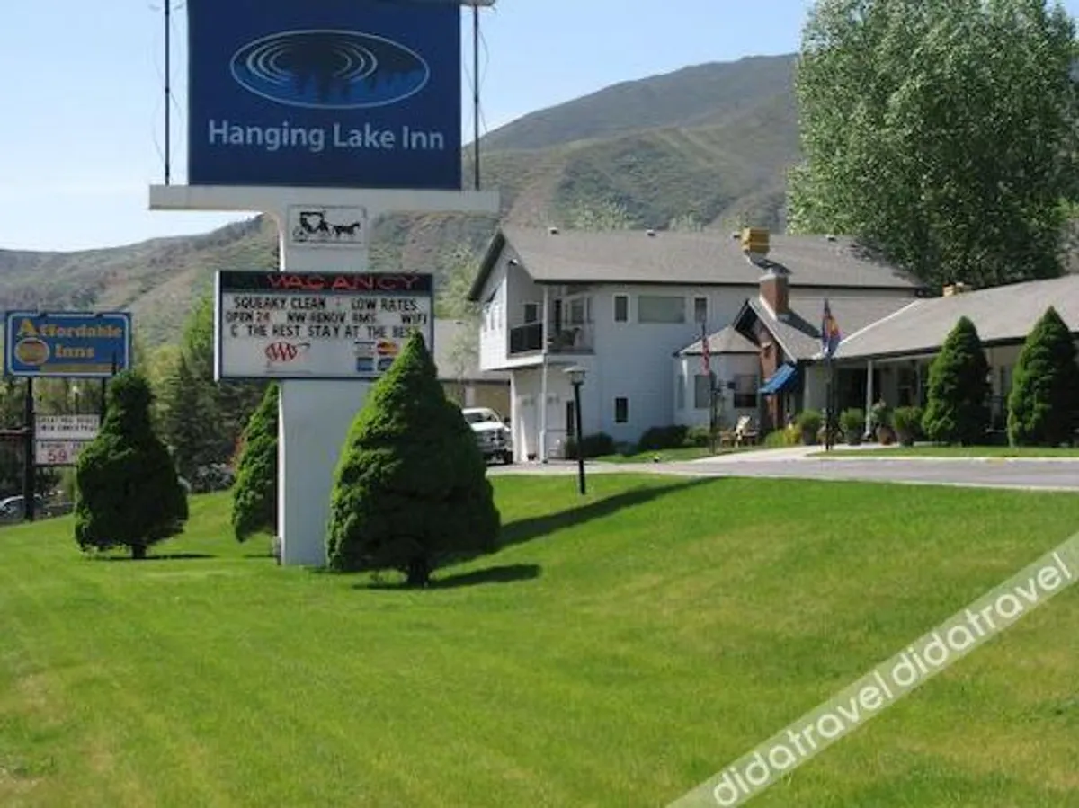 Image of Hanging Lake Inn